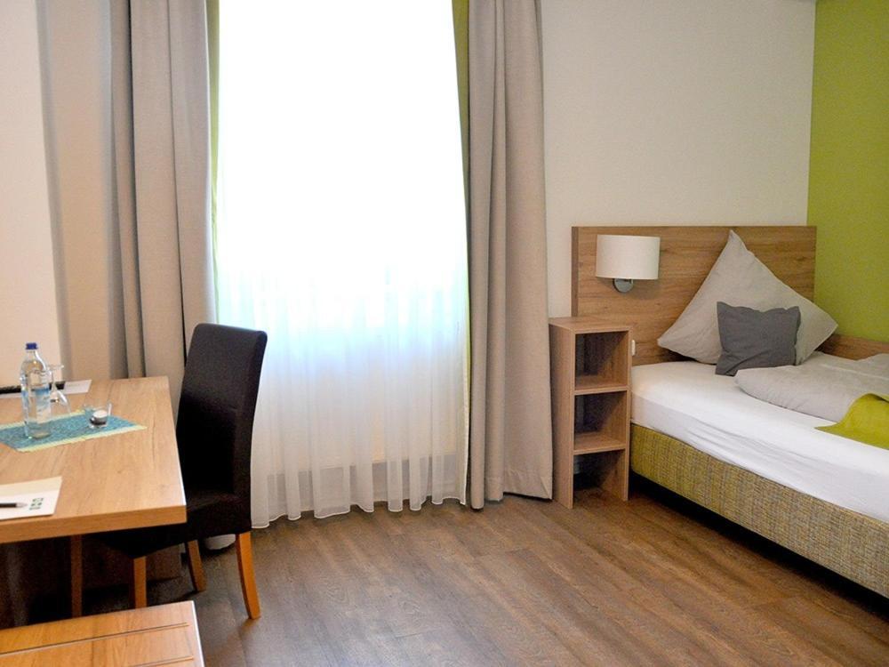 Landgasthaus Zur Linde Pleiskirchen Kültér fotó