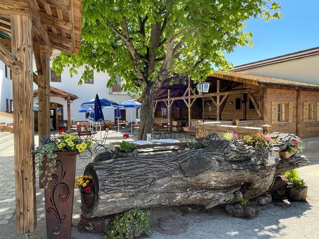 Landgasthaus Zur Linde Pleiskirchen Kültér fotó