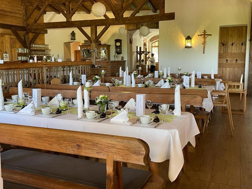Landgasthaus Zur Linde Pleiskirchen Kültér fotó